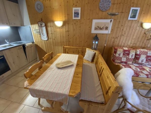 https://aminona.com/images/ezrealty/properties/2972173cc2e7efe5290381e09519abed.jpeg