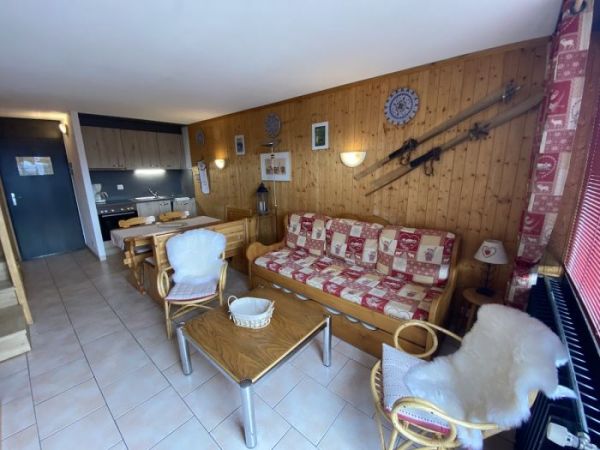 https://aminona.com/images/ezrealty/properties/3c5d090cee9751d41af5dd1b5d51def2.jpeg